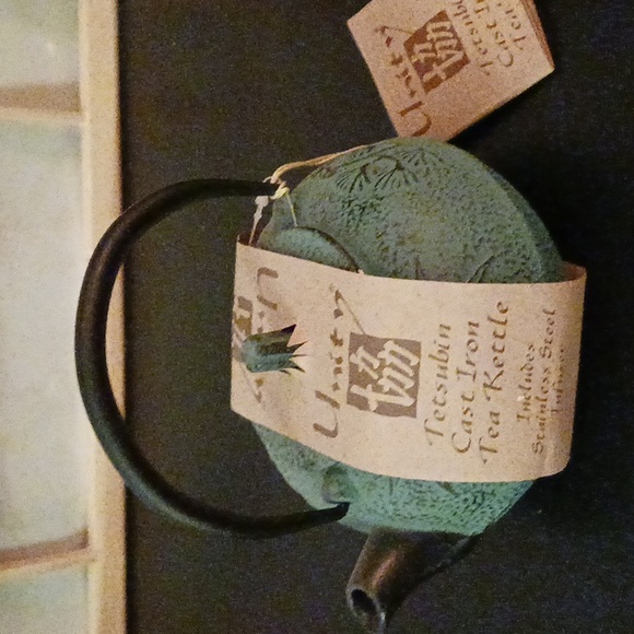 New Unity Tetsubin cast Iron Tea Kettle color green and black handle - Picture 2 of 2